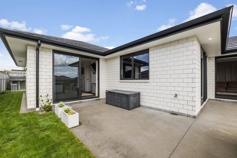 Photo of property in 26 Rawiri Drive, Bell Block, New Plymouth, 4312