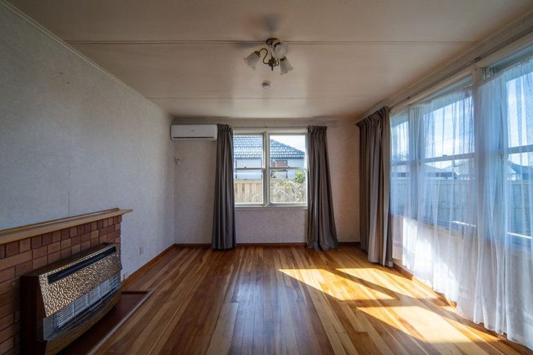 Photo of property in 27 Willis Street, Bader, Hamilton, 3206