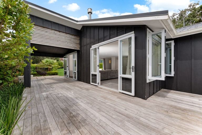 Photo of property in 22 Denehurst Drive, Waimauku, 0812