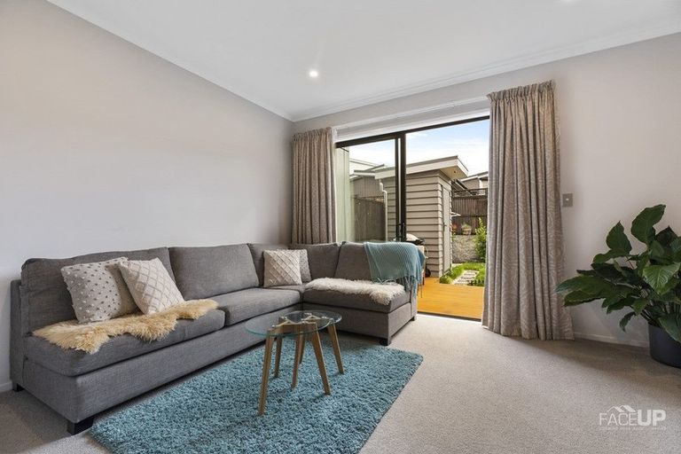 Photo of property in 20 Spotted Dove Road, Hobsonville, Auckland, 0616