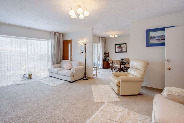 Photo of property in 459 Marine Parade, Napier South, Napier, 4110