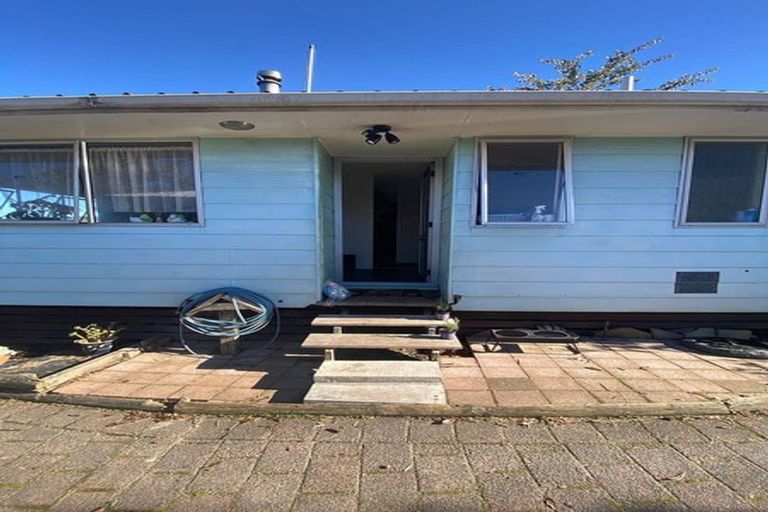 Photo of property in 19 Crystal Place, Pukehangi, Rotorua, 3015