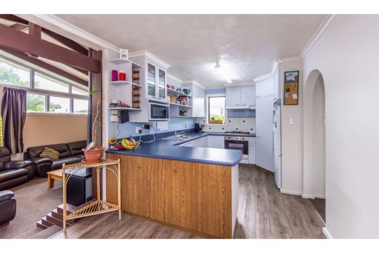 Photo of property in 53 Wingate Street, Redwood, Christchurch, 8051