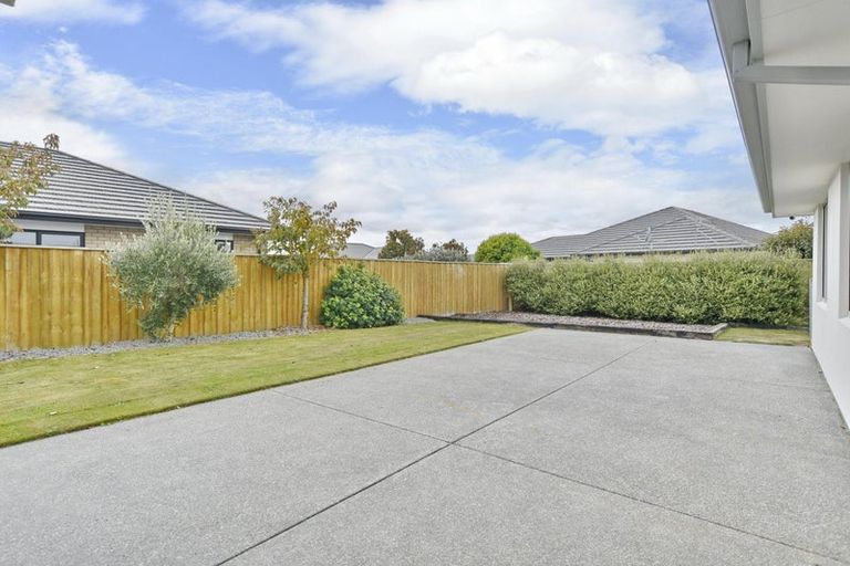 Photo of property in 16 Nga Tupuna Street, Pegasus, 7612