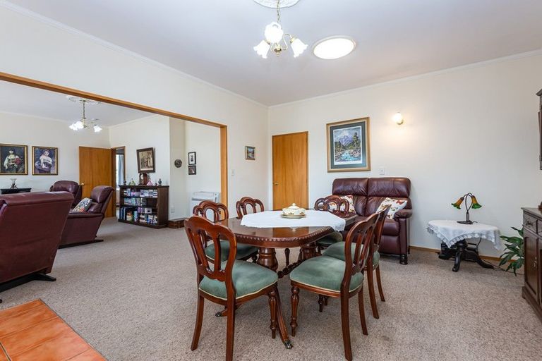 Photo of property in 64a Dallington Terrace, Dallington, Christchurch, 8061