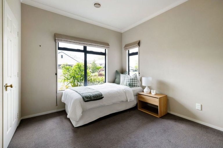 Photo of property in 29 Montrose Crescent, Huntington, Hamilton, 3210