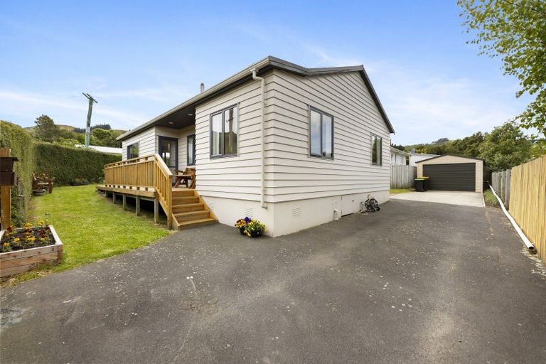 Photo of property in 56 Hall Road, Sawyers Bay, Port Chalmers, 9023