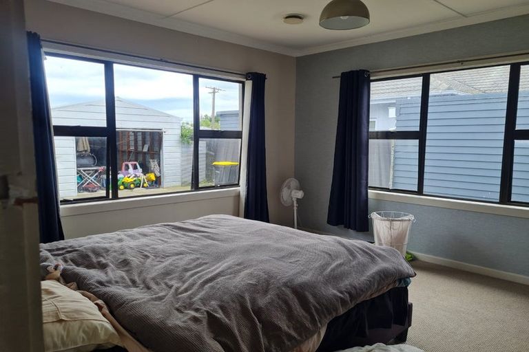 Photo of property in 42 Albert Street, Winton, 9720