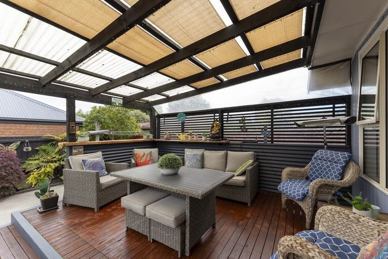 Photo of property in 6 Bentley Street, Russley, Christchurch, 8042