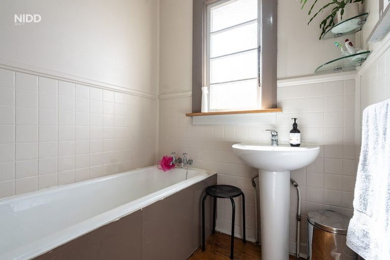 Photo of property in 43 Glenpark Avenue, Mornington, Dunedin, 9011