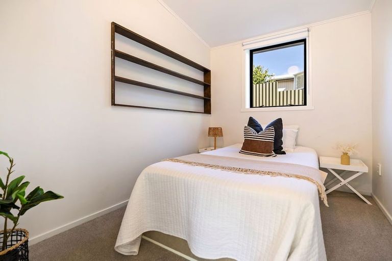 Photo of property in 20 Lake Avenue, Frankton, Queenstown, 9300