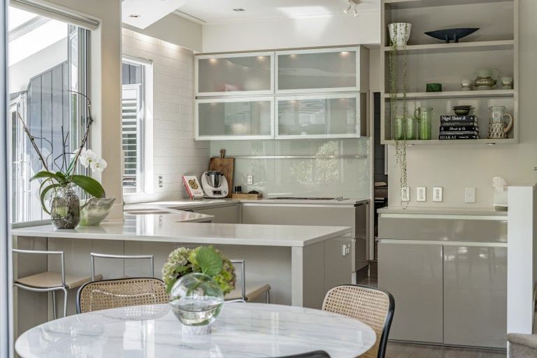 Photo of property in 156a Bassett Road, Remuera, Auckland, 1050