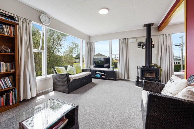 Photo of property in 6a Broadmore Street, Vogeltown, New Plymouth, 4310