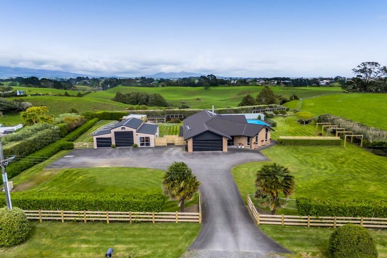 Photo of property in 338 Smart Road, Hillsborough, New Plymouth, 4372