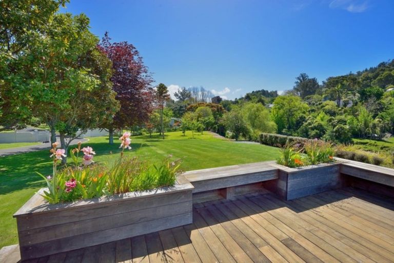 Photo of property in 33 Marian Drive, Inner Kaiti, Gisborne, 4010