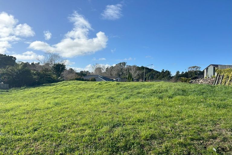 Photo of property in 90 Karamea Street, Whalers Gate, New Plymouth, 4310