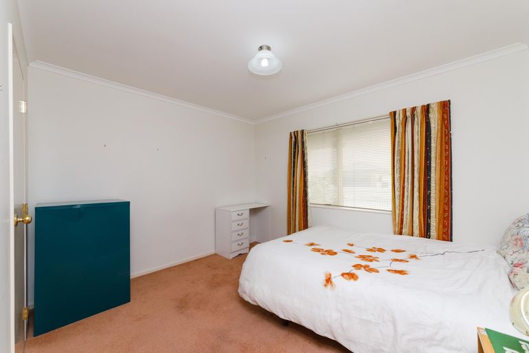 Photo of property in 1 Lancewood Lane, Roslyn, Palmerston North, 4414