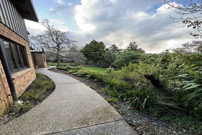Photo of property in 135 Taiapa Road, Muriwai, Waimauku, 0881