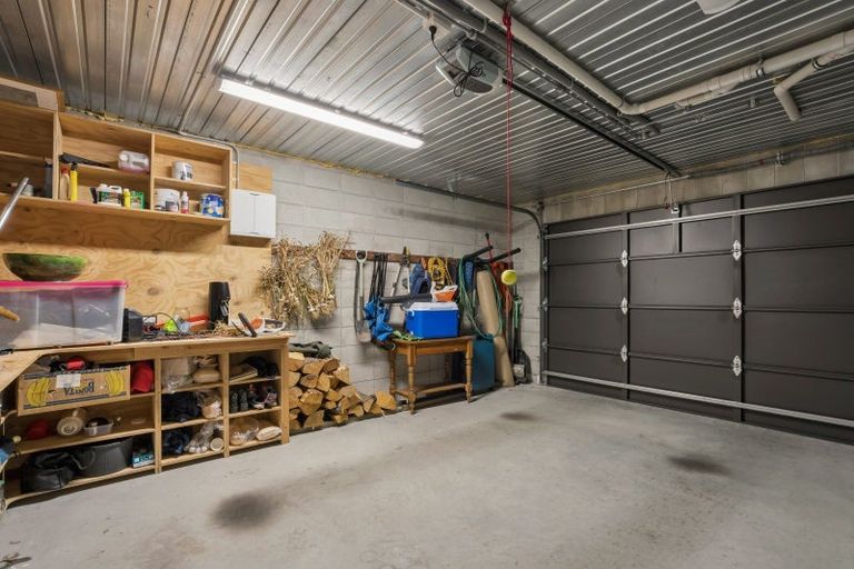 Photo of property in 203b Stone Street, Wanaka, 9305