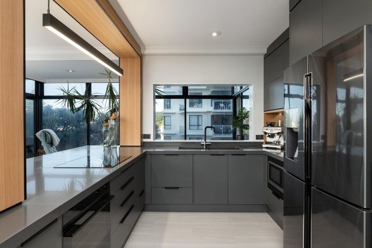 Photo of property in 21c Maunganui Road, Mount Maunganui, 3116