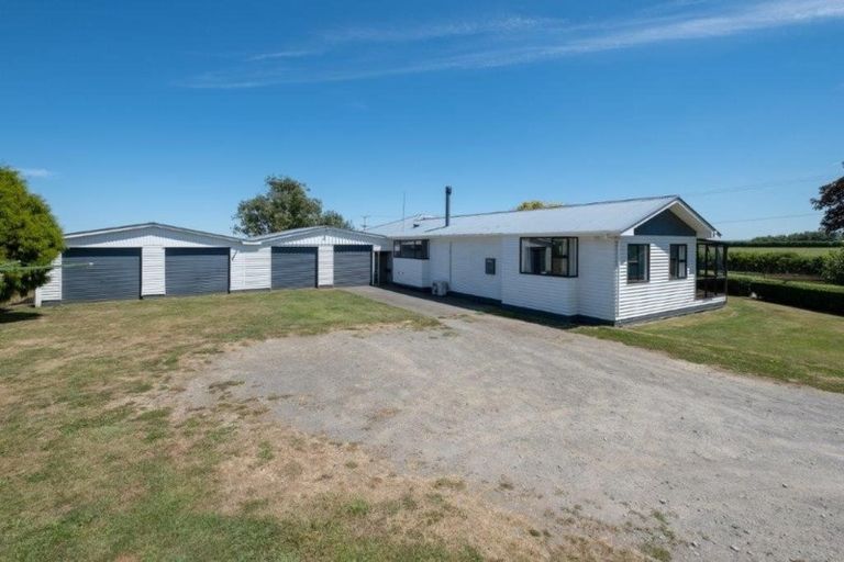 Photo of property in 180 Katene Road, Normanby, Hawera, 4675