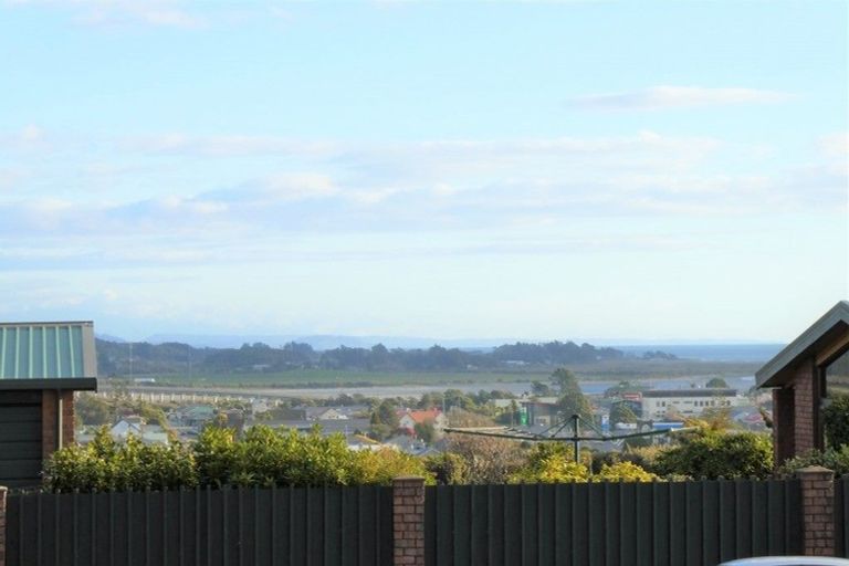 Photo of property in 18 Whitcombe Terrace, Hokitika, 7810