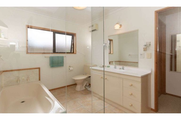 Photo of property in 91h Kemp Road, Kerikeri, 0230