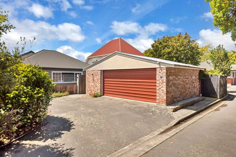 Photo of property in 36 Wades Avenue, Saint Martins, Christchurch, 8022