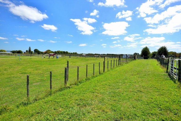 Photo of property in 52 Parker Lane, Makaraka, Gisborne, 4010