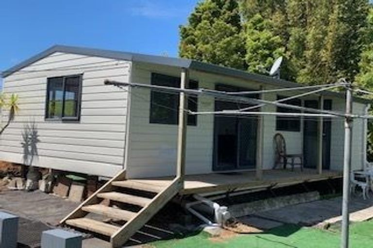 Photo of property in 101 Sunnynook Road, Forrest Hill, Auckland, 0620