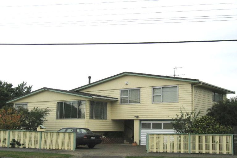 Photo of property in 116 Taita Drive, Avalon, Lower Hutt, 5011