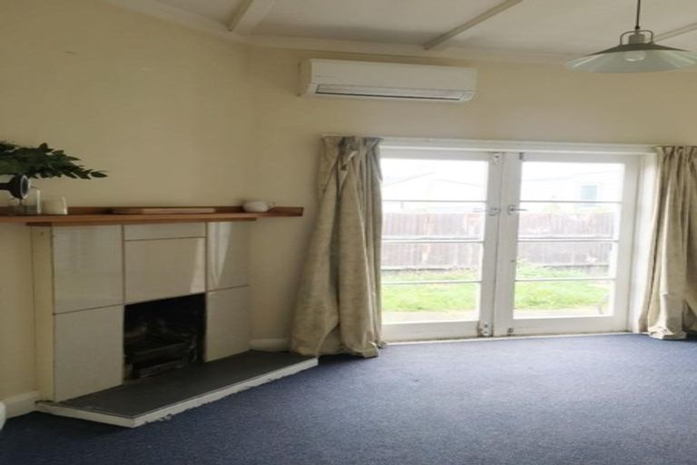 Photo of property in 76 Atkinson Street, South Dunedin, Dunedin, 9012