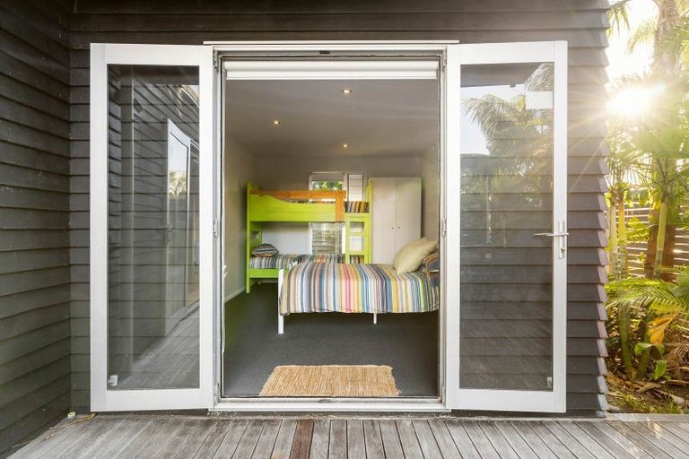 Photo of property in 312a Beverley Terrace, Whangamata, 3620