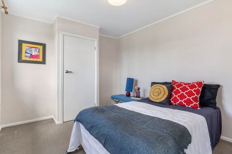 Photo of property in 39 James Laurie Street, Henderson, Auckland, 0612