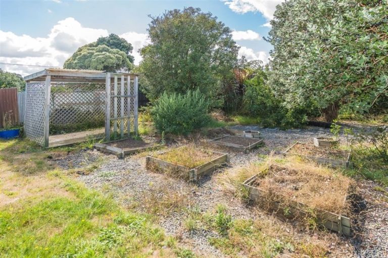 Photo of property in 36 Mosston Road, Castlecliff, Whanganui, 4501