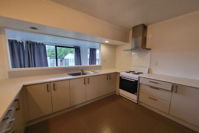 Photo of property in 18 Valentine Street, Papakura, 2110