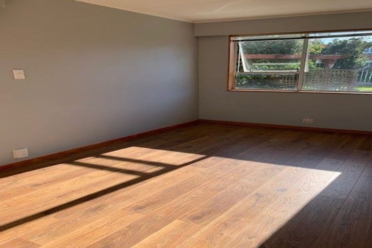 Photo of property in 9 Bermuda Grove, Paraparaumu Beach, Paraparaumu, 5032