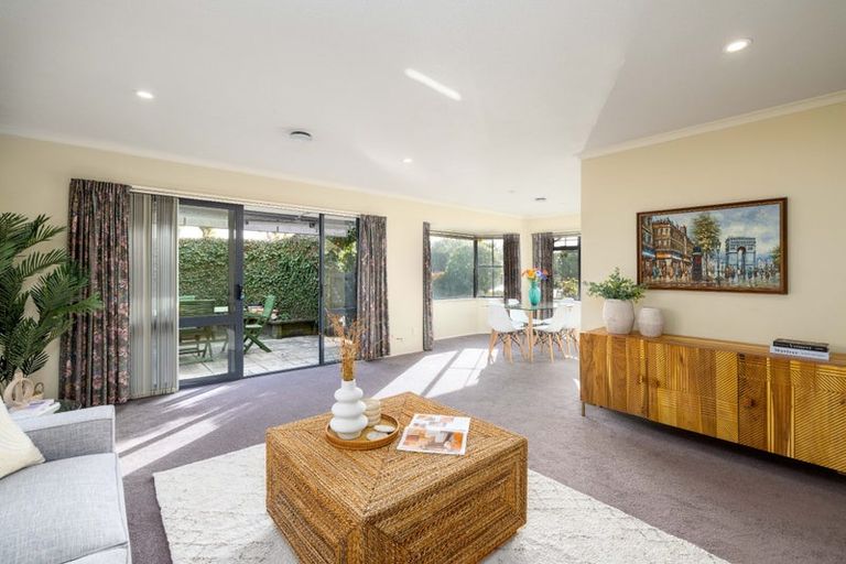 Photo of property in 1/156 Blighs Road, Strowan, Christchurch, 8052