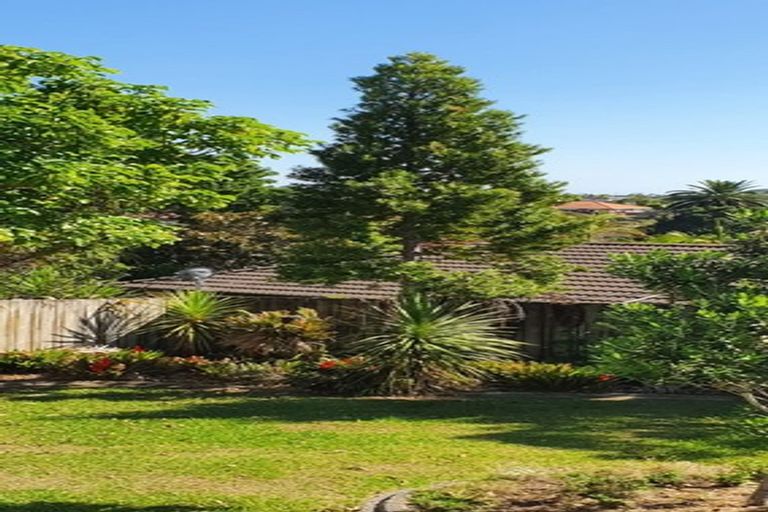 Photo of property in 26 Tatyana Place, Massey, Auckland, 0614