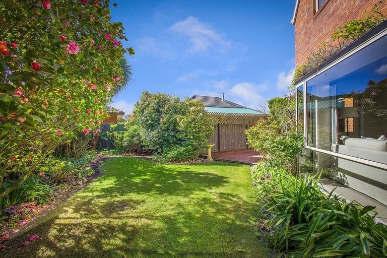 Photo of property in 2/61 Hanrahan Street, Upper Riccarton, Christchurch, 8041