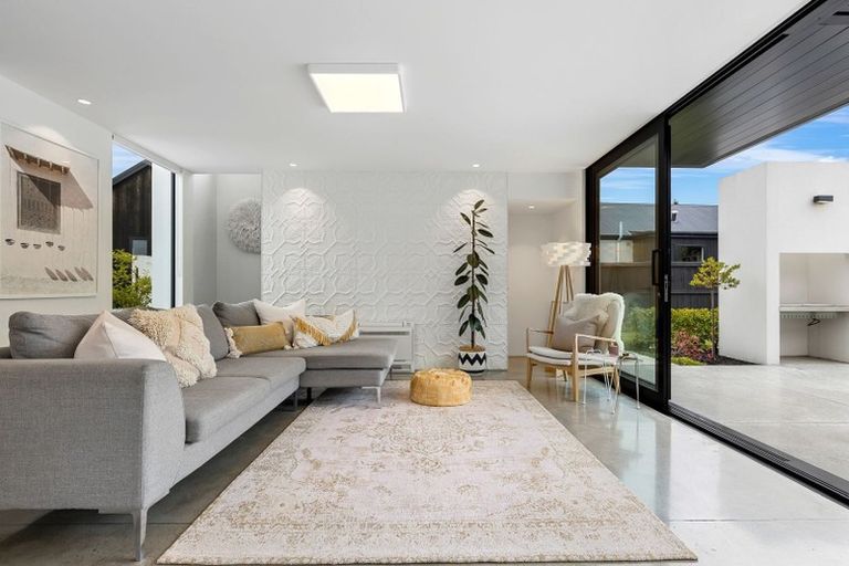 Photo of property in 44 Bluestone Drive, Parklands, Christchurch, 8083