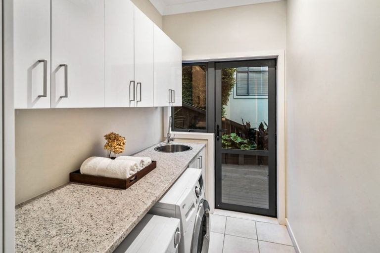 Photo of property in 1a Whitby Crescent, Mairangi Bay, Auckland, 0630