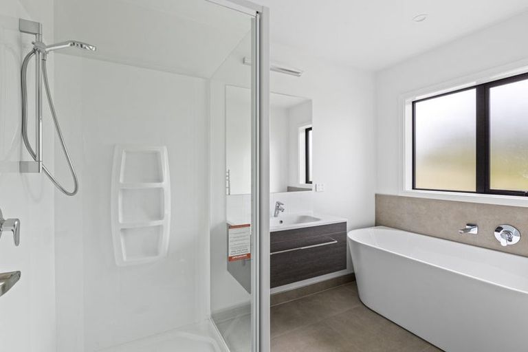 Photo of property in 2 Kiwinui Lane, Warkworth, 0910