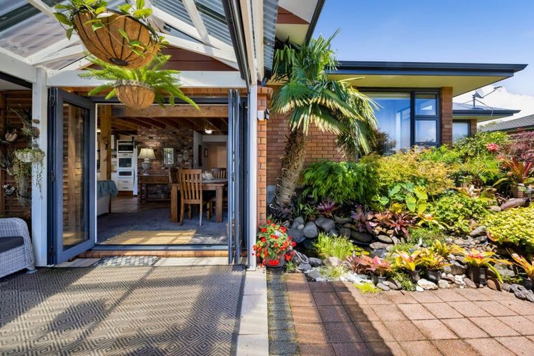 Photo of property in 9 Elizabeth Grove, Stratford, 4332