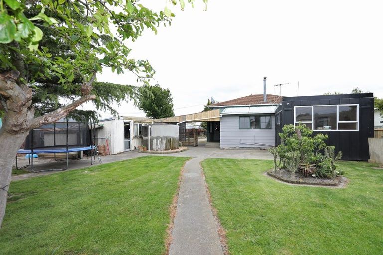 Photo of property in 14 Medway Street, Rongotea, 4476