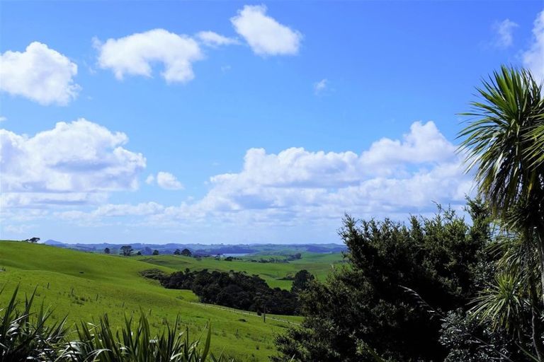 Photo of property in 703c Tinopai Road, Tinopai, Matakohe, 0593