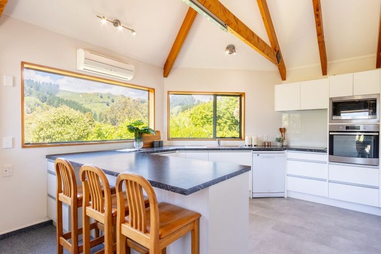 Photo of property in 274 Valley Road, Paraparaumu, 5032