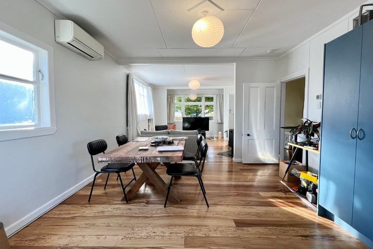 Photo of property in 15 Angus Avenue, Berhampore, Wellington, 6023