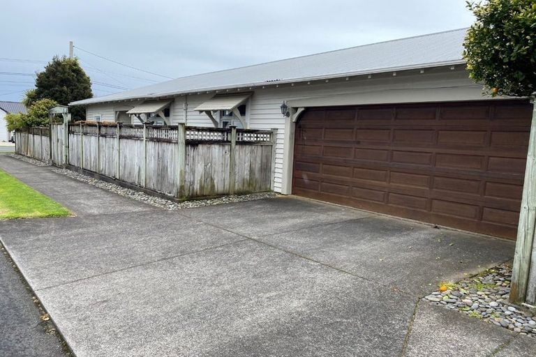 Photo of property in 164 Lemon Street, Strandon, New Plymouth, 4312
