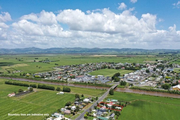 Photo of property in 15 Orchard East Road, Ngatea, 3503